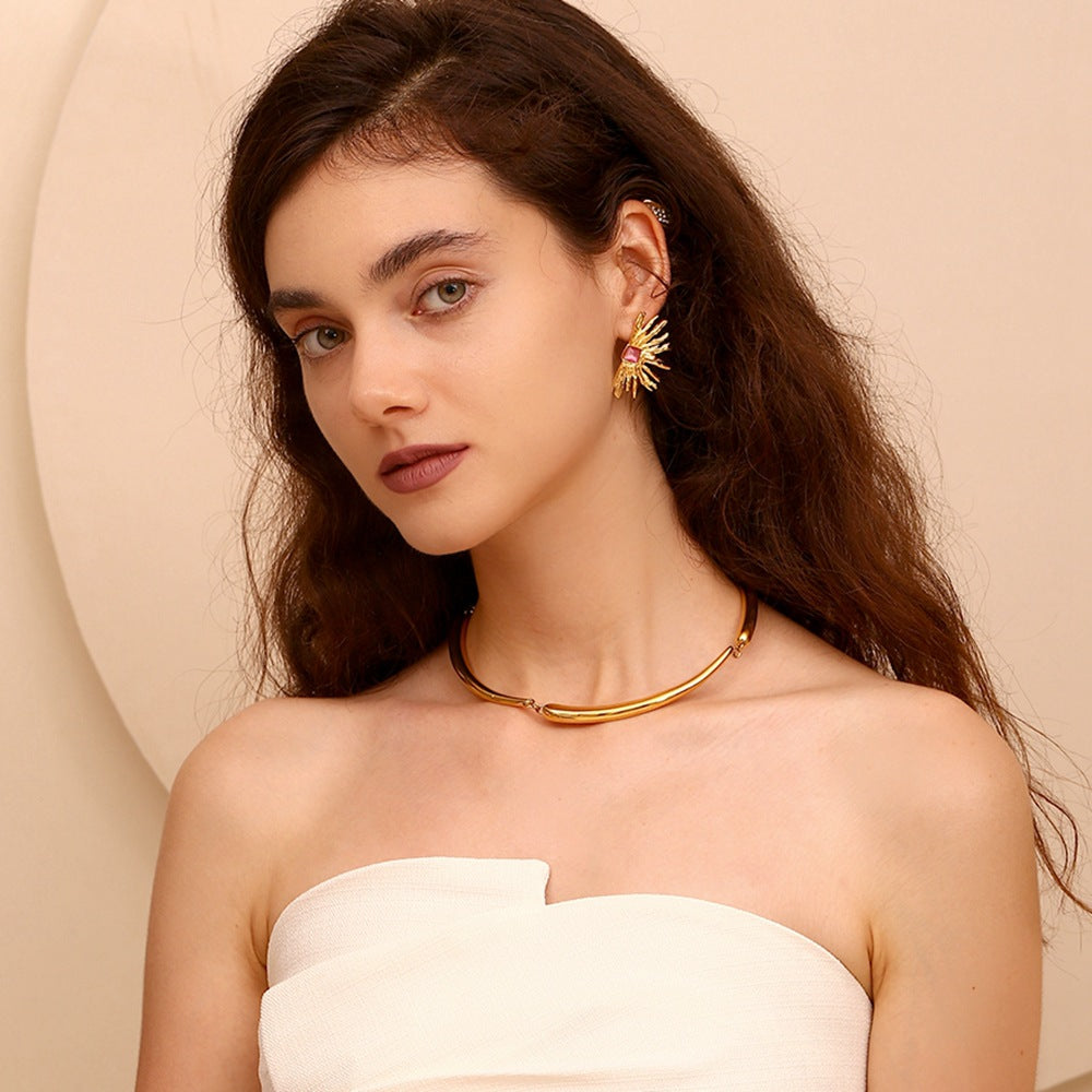 Minimalist Shell-Shaped Stainless Steel Earrings with 18K Gold Plating and White Rhinestone Star Inlay for Women