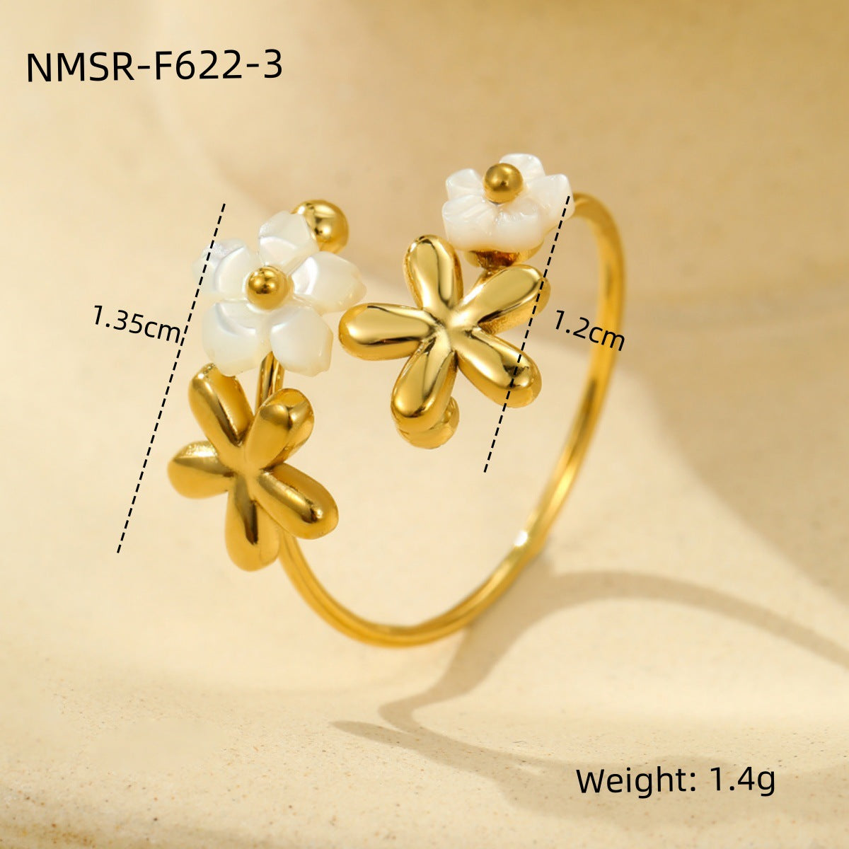 Anello Elegante in Acciaio al Titanio a Forma di Fiore con Placcatura in Oro 18K e Intarsio di Zirconi per Donna