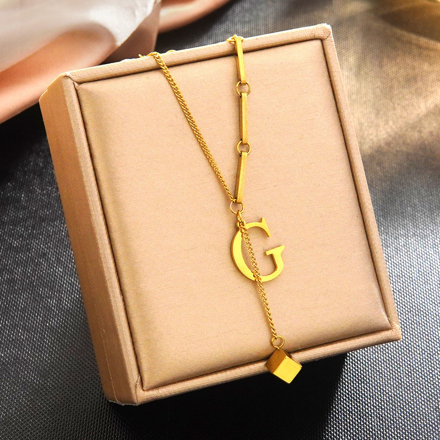 Minimalist Elegant 18K Gold Plated Stainless Steel Letter Bracelet
