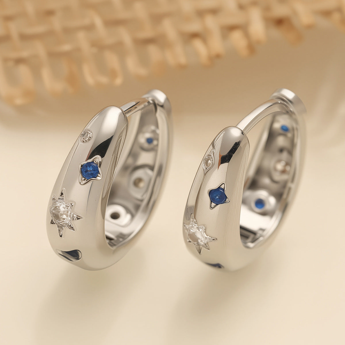 Minimalist Geometric U-Shaped Earrings for Women with Copper Base Plated in 18K Gold and Micro-Paved Zirconia