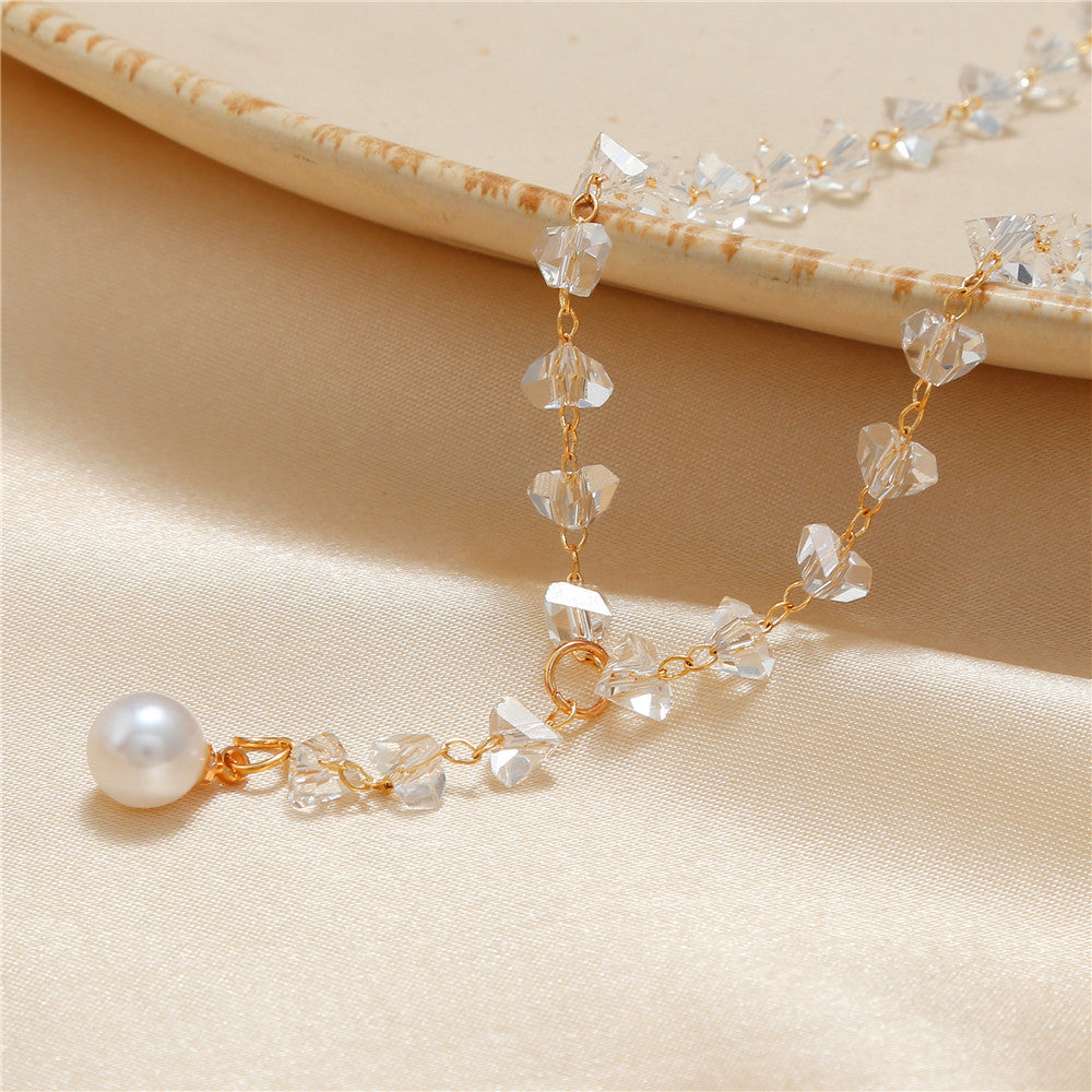 Sweet Geometric Crystal Pearl Pendant Alloy Necklace for Women with Cable Chain