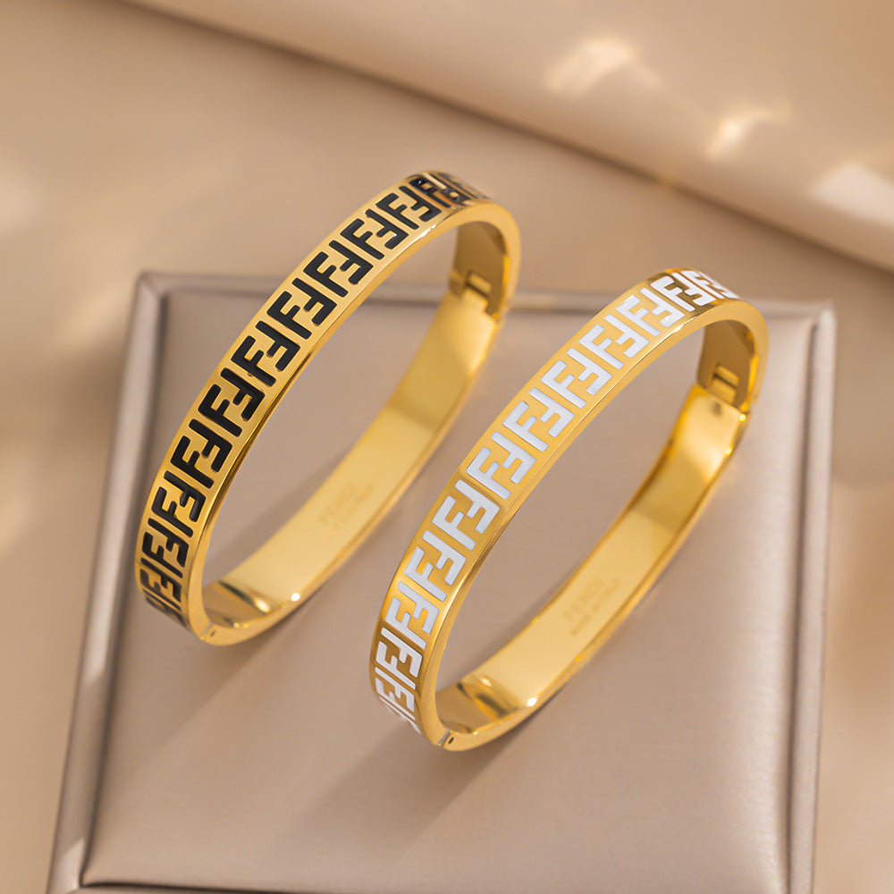 Minimalist Luxury F Letter Bracelet for Women in Titanium Steel with Enamel Finish and Star Accent