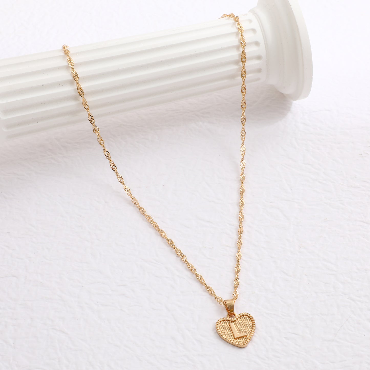 Minimalist Heart Letter Zinc Alloy Plated Necklace Singapore Chain Women