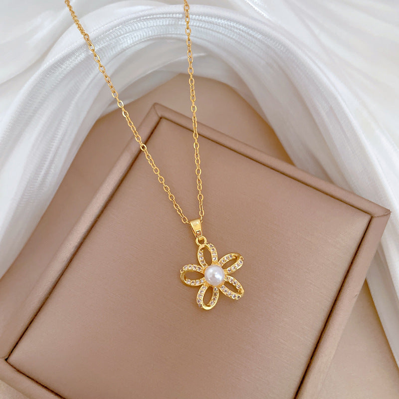 Elegant Five-Petal Pearl Flower Pendant Necklace in Titanium Steel with Rhinestone Accents for Women