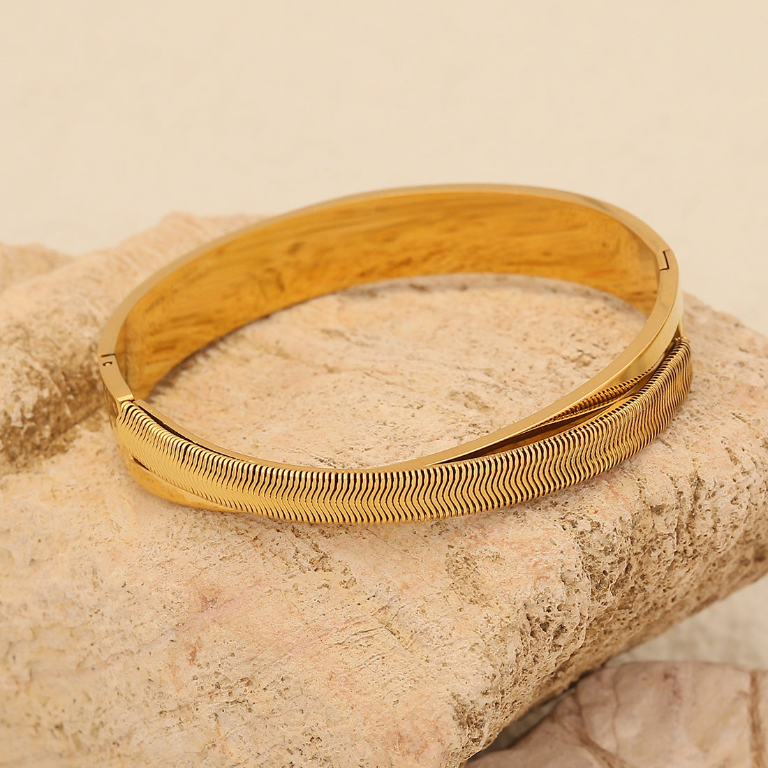 Geometric Line Stainless Steel Bracelet with Gold-Plated Leaf Charm for Women