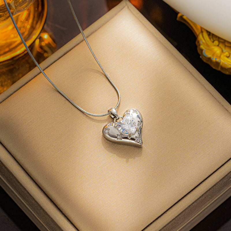 Fashionable Heart-Shaped Titanium Steel Pendant Necklace with Micro-Paved Zirconia on Snake Chain for Women