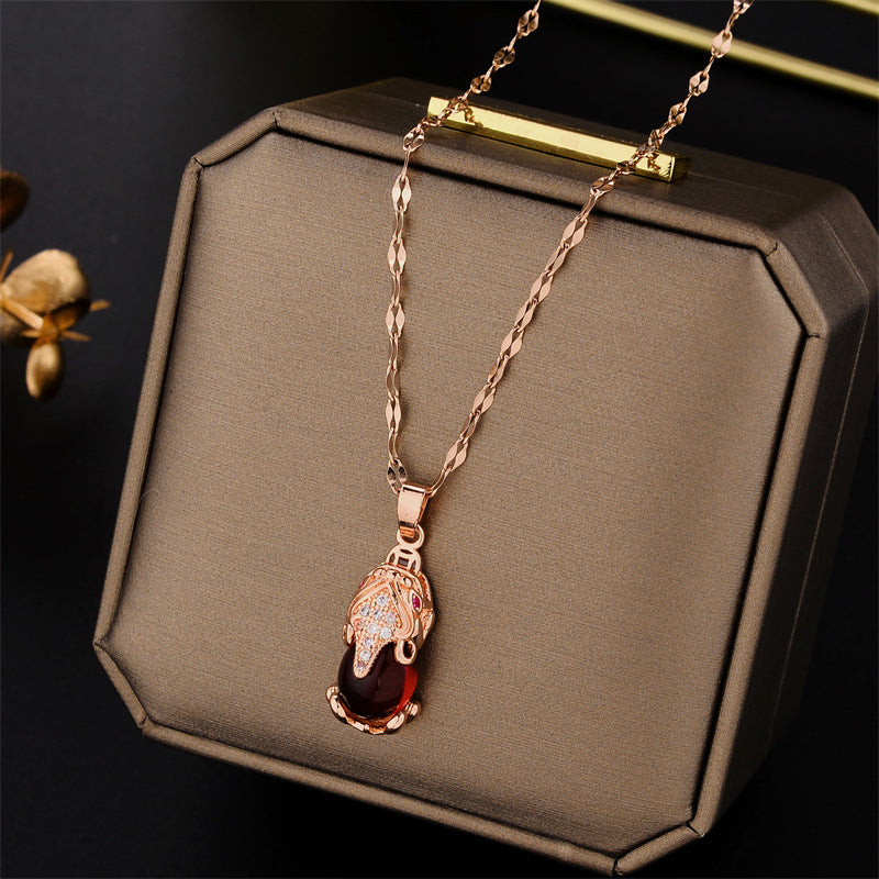 Red Lucky Pixiu Pendant Necklace for Women in Titanium Steel with 18K Gold Plating on Wavy Chain