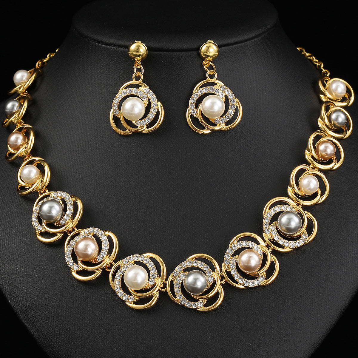 Fashionable Women's Star Moon Cloud Universe Pendant Necklace Set with Electroplated Alloy O-Chain and Matching Earrings