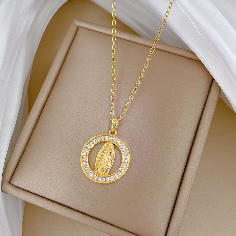 Sweet Round Animal Portrait Rhinestone Pendant Titanium Steel Necklace for Unisex