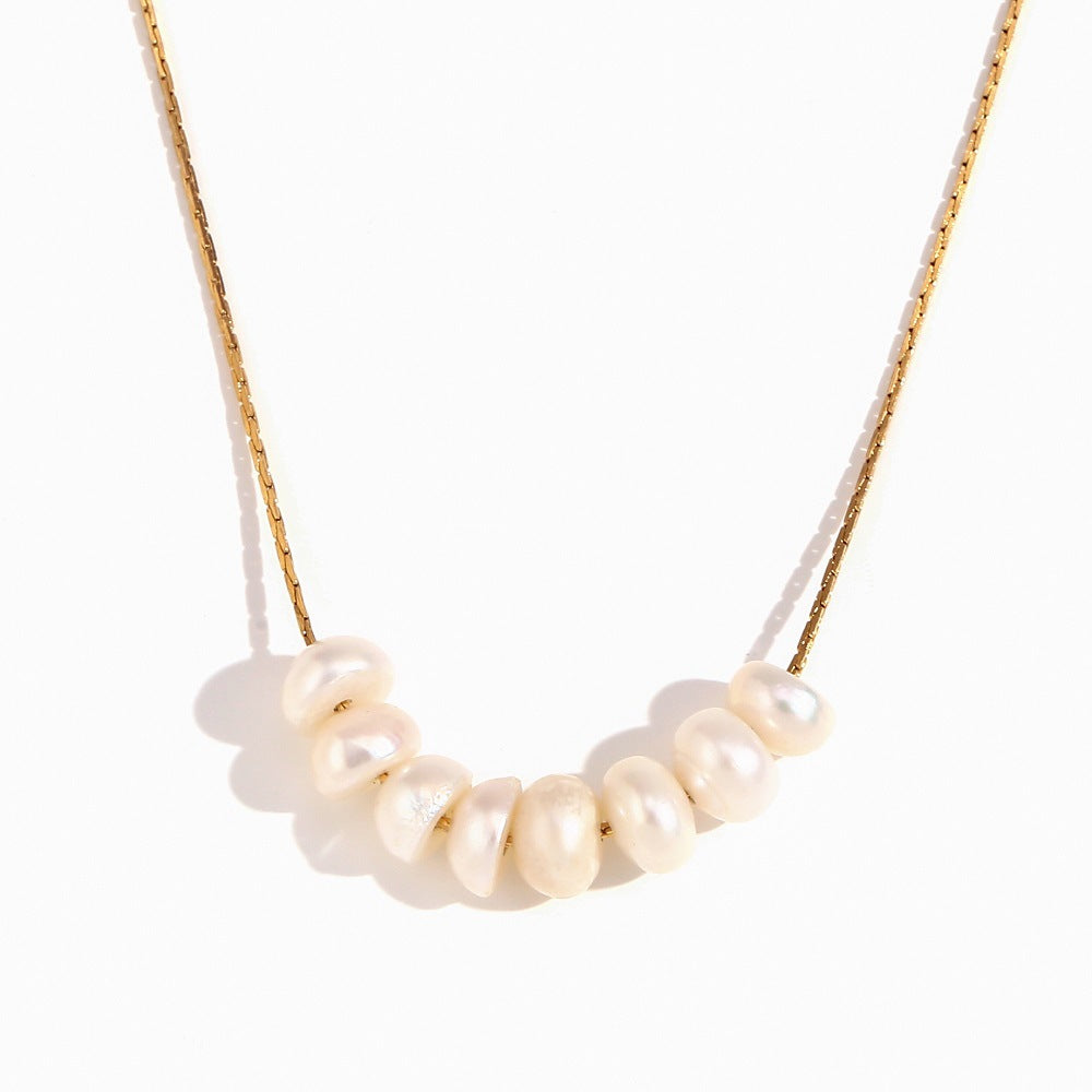 Collana da donna alla moda con ciondolo di perle d'acqua dolce placcato oro 18 carati in acciaio inossidabile geometrico
