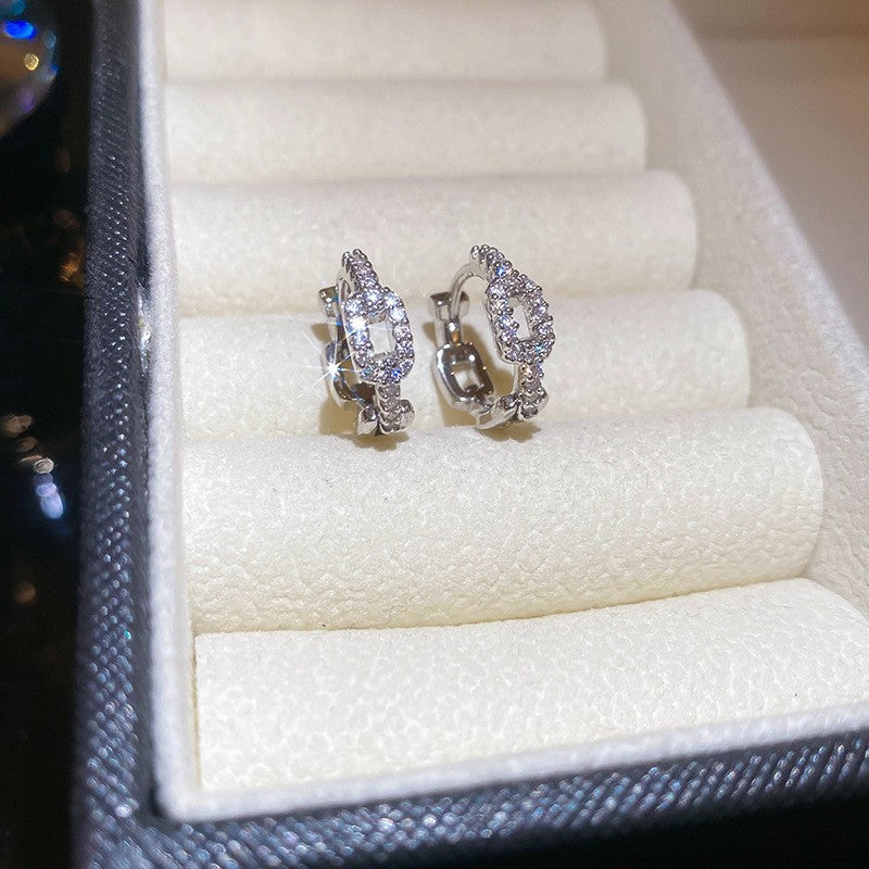 Aretes Geométricos Minimalistas de Cobre con Acabado Chapado para Mujer Pendientes Modernos y Versátiles