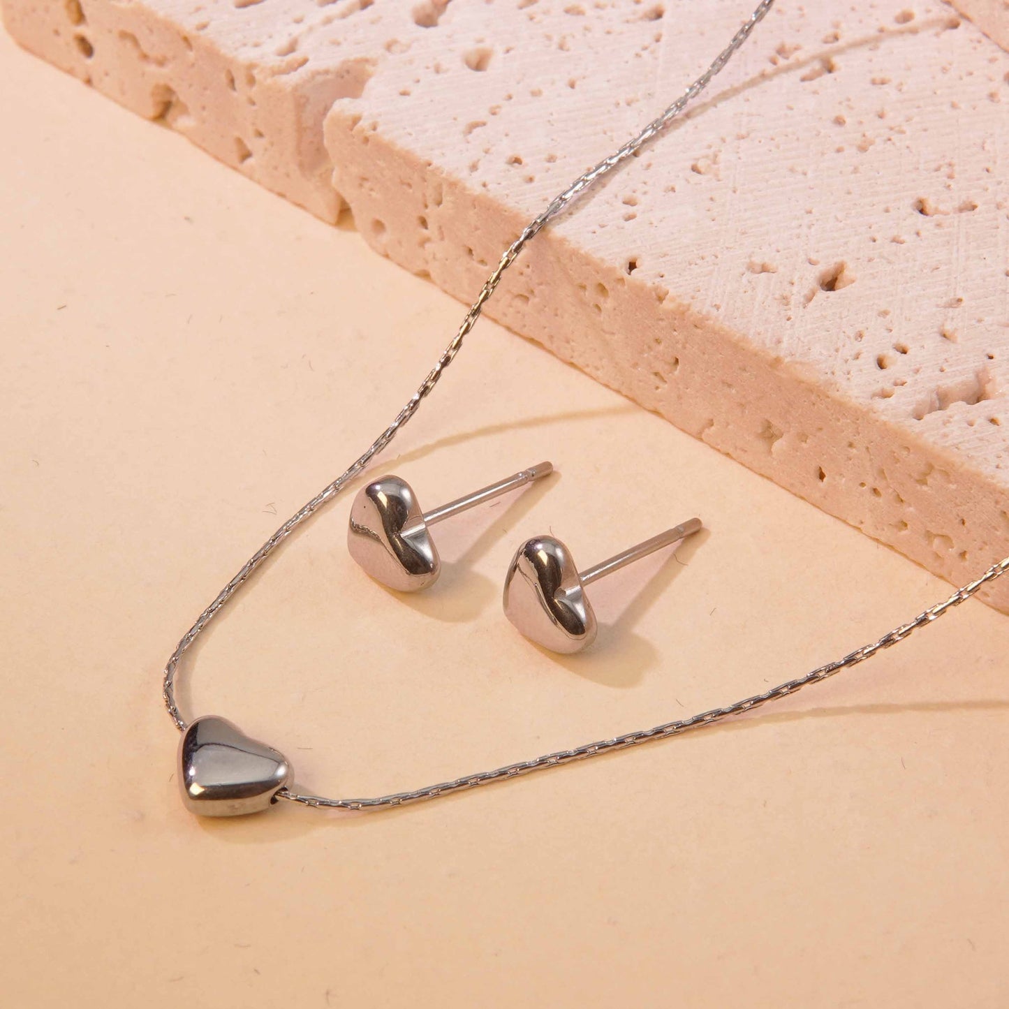 Minimalist Sweet Heart Titanium Steel Plated Necklace for Women
