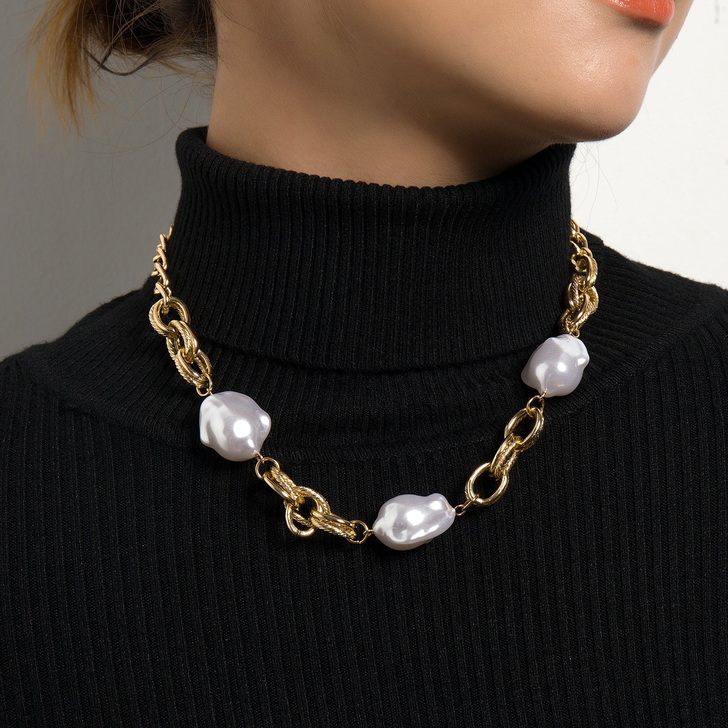 Geometric Pearl Pendant Necklace, Alloy Plated Regular Chain, Women's Fashion Short Choker, Sweet Fresh Style Jewelry