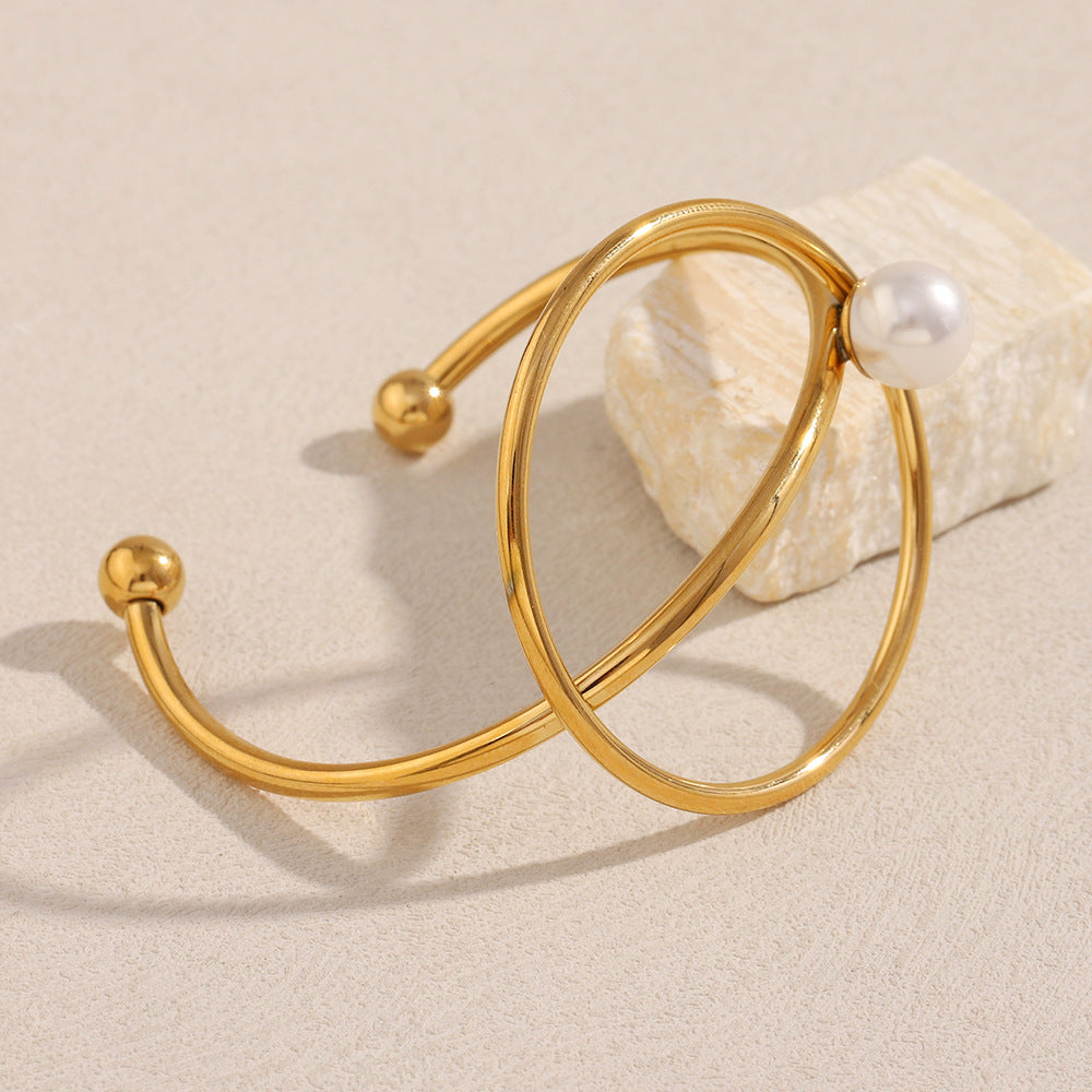 Minimalist Stainless Steel Bracelet with 18K Gold Plating, Pearl-Embellished Knot Detail and Geometric Circular Design for Women