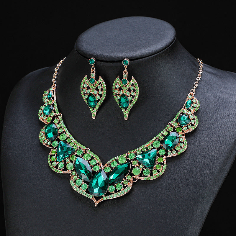 Vintage Geometric Alloy Pendant Necklace and Earrings Set with Plated Finish for Women