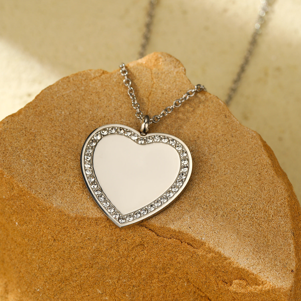 Collar colgante geométrico redondo minimalista para mujer, acero inoxidable con baño de oro, grabado personalizado, joyería de lujo versátil