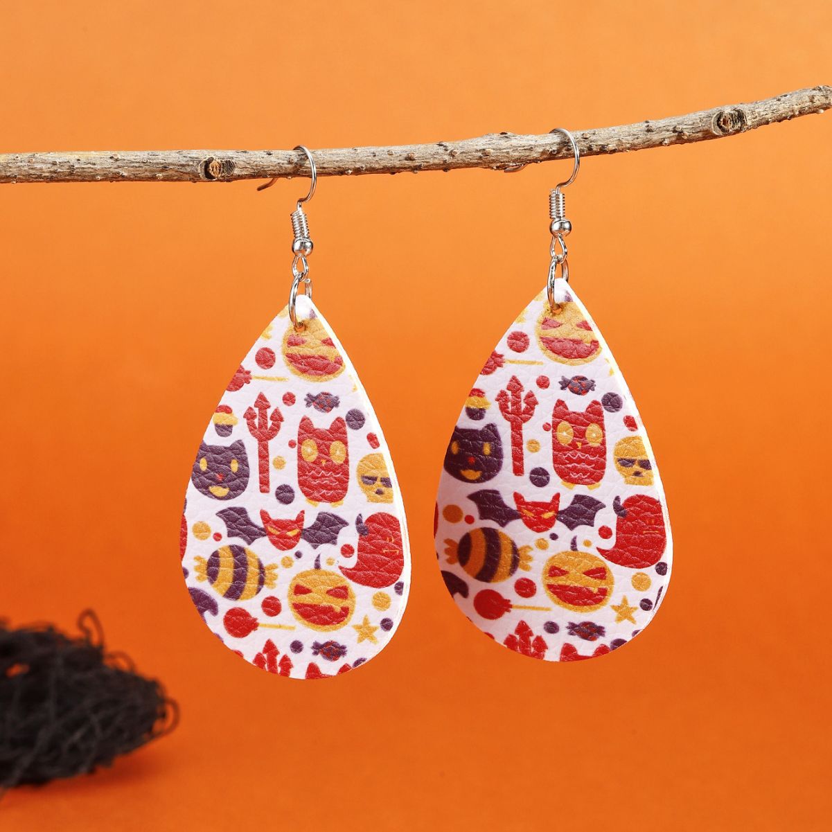 Pendientes de cuero con forma de fantasma y calabaza de Halloween con orejas de gato para mujer, joyería de disfraz festivo