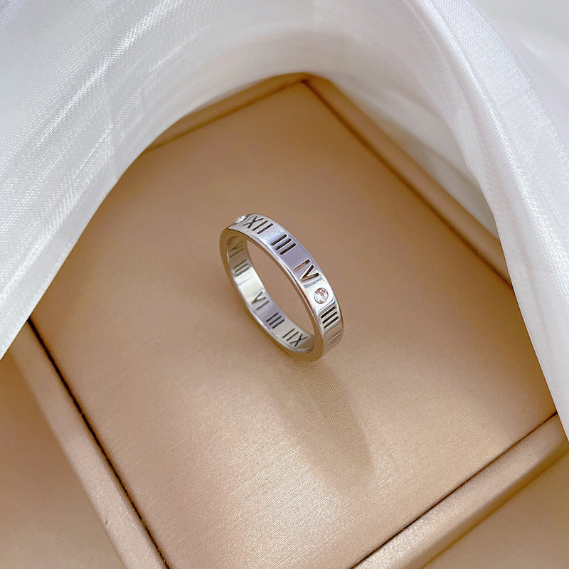 Anillo Minimalista Pulido de Acero Titanio con Forma de Corona para Hombres y Mujeres, Anillo Moderno Unisex para el Dedo Índice