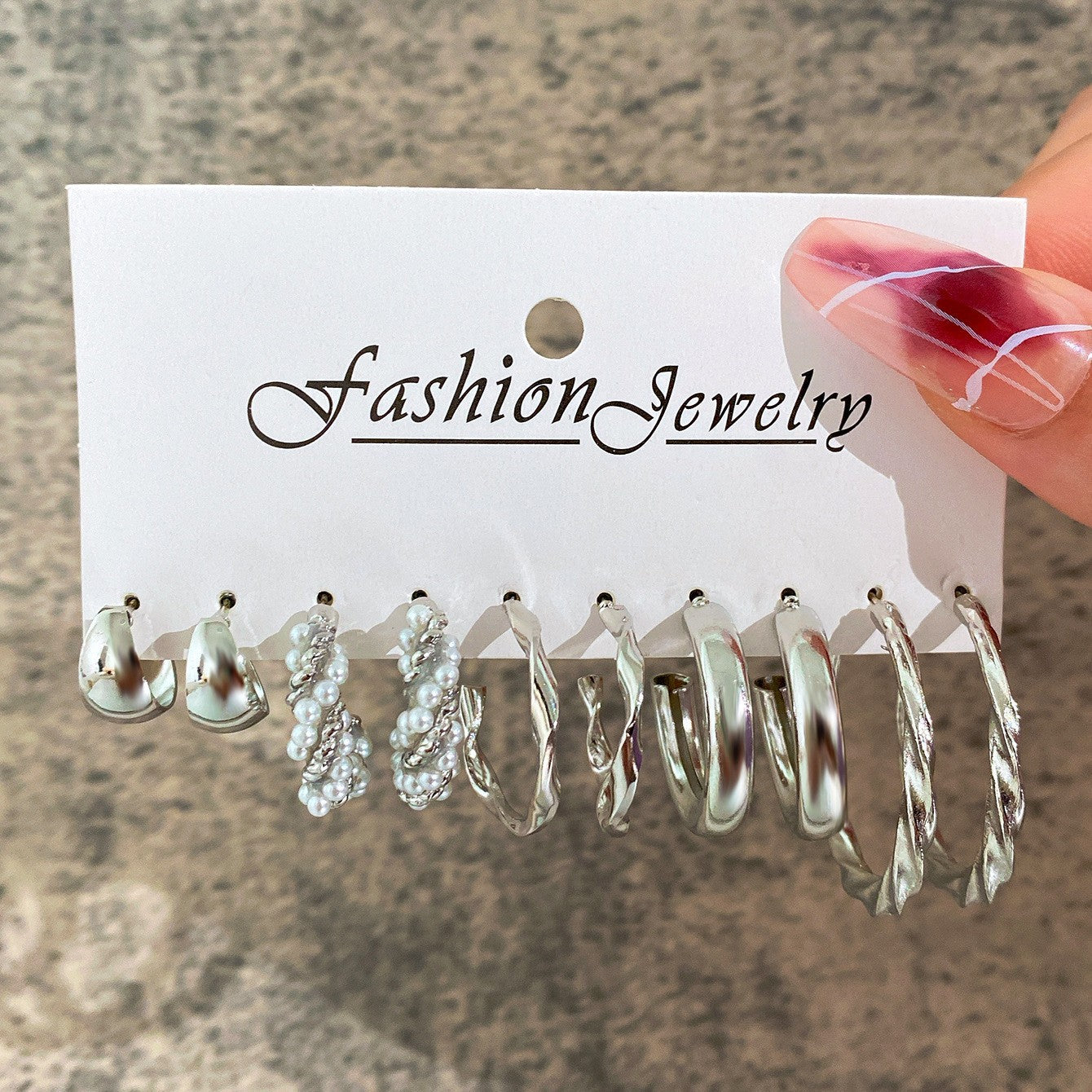 Fashion Geometric Round Gold Plated Zinc Alloy C-Shape Hoop Earrings with 925 Sterling Silver Posts