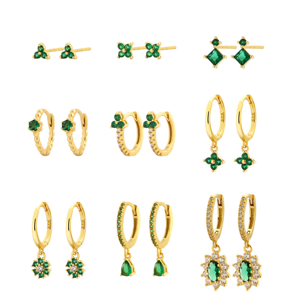 Elegantes Pendientes de Plata de Ley 925 con Forma de Trébol, Esmalte Verde Esmeralda y Detalles de Pedrería para Mujer