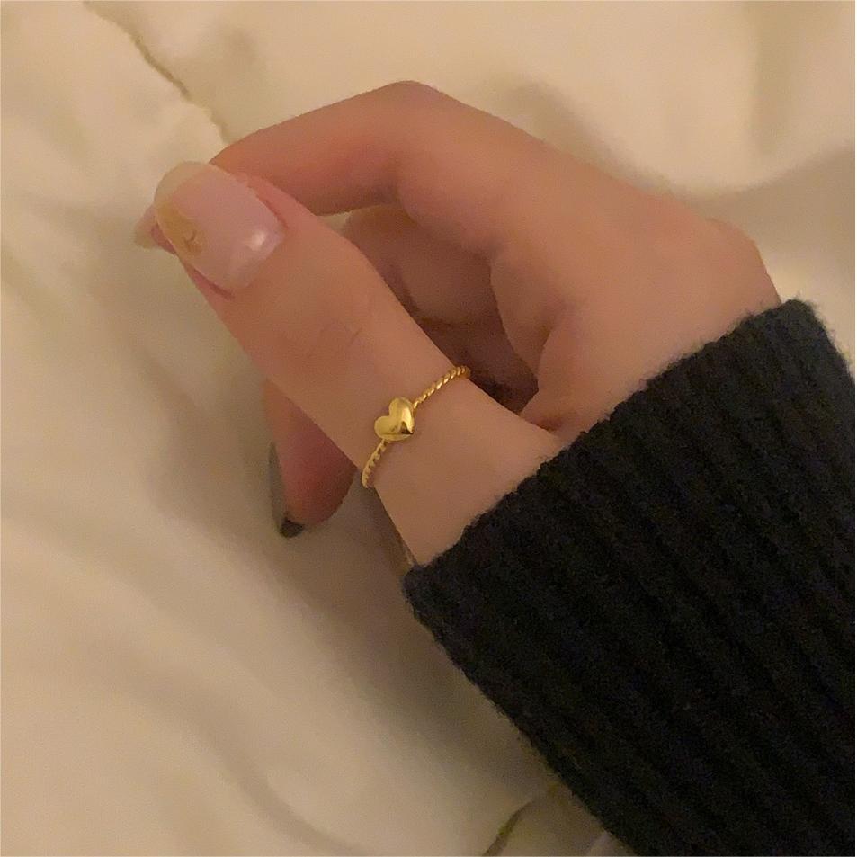 Minimalist Heart-Shaped S925 Sterling Silver Ring with Silver Inlay for Women