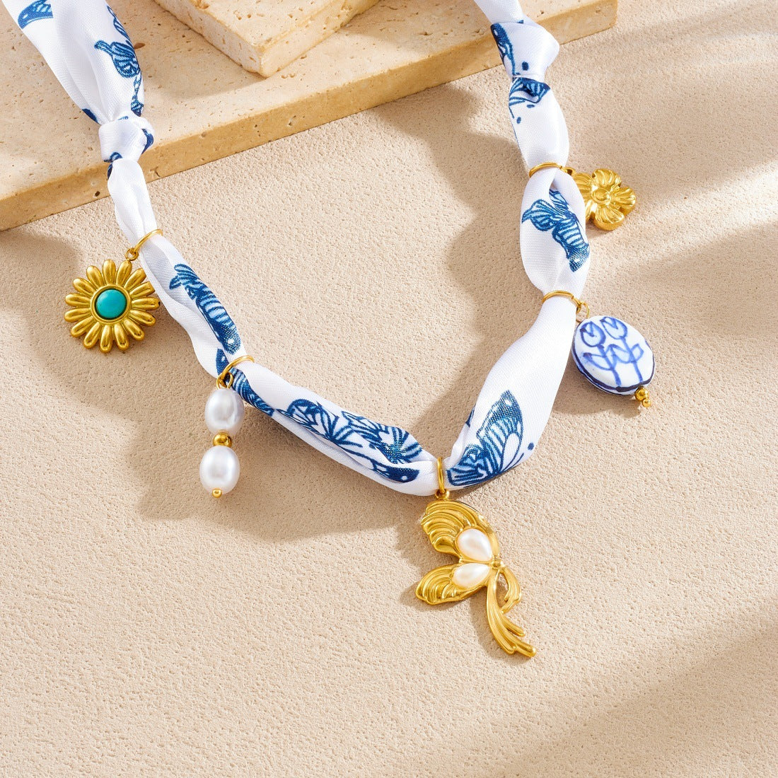 Vintage Elegant Gold Plated Drip Oil Square Floral Leopard Print Stainless Steel Pendant Necklace for Women