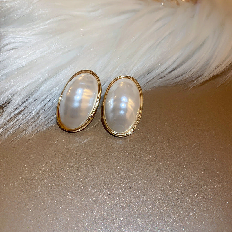 Eleganti Orecchini a Perno da Donna in Stile Francese Vintage con Zirconi Geometrici e Perle Imitazione
