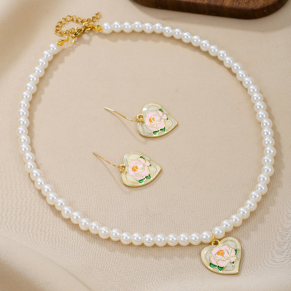 Vintage Elegant Drip Oil Heart Rose Pearl Pendant Necklace for Unisex