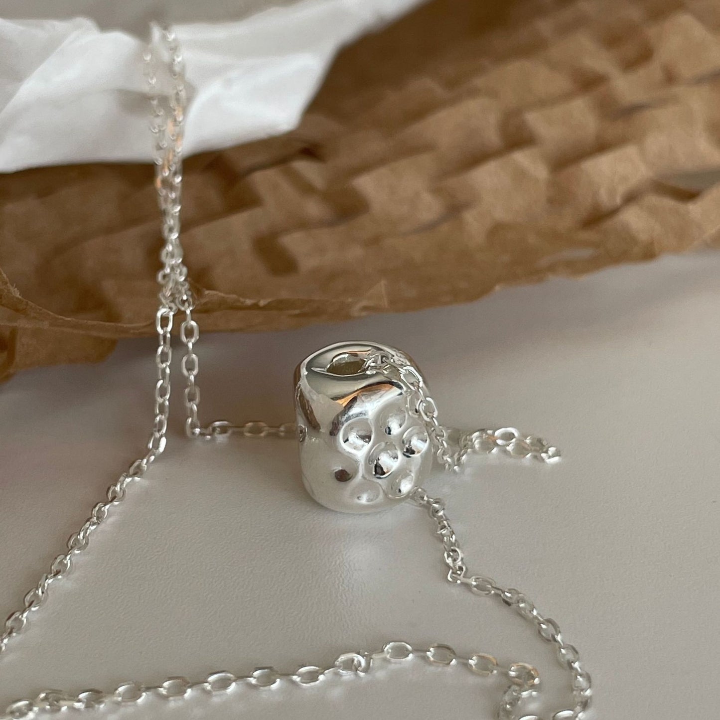 Collana Minimalista in Argento Sterling 925 con Pietra Irregolare Geometrica