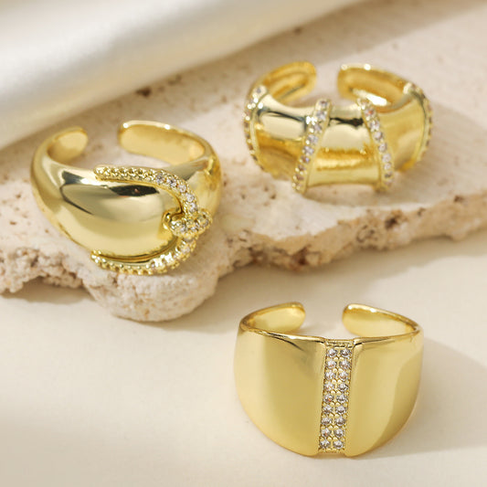 Minimalist Vintage 18K Gold Plated Brass Geometric Micro-inlaid Cubic Zirconia Wide Band Ring for Women