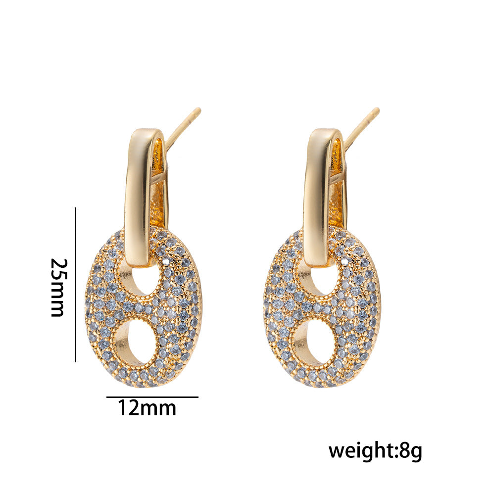 Set di Collana e Orecchini da Donna Lusso Minimalista a Forma di Naso di Maiale Geometrico in Acciaio al Titanio con Placcatura in Oro 18K e Intarsio di Strass