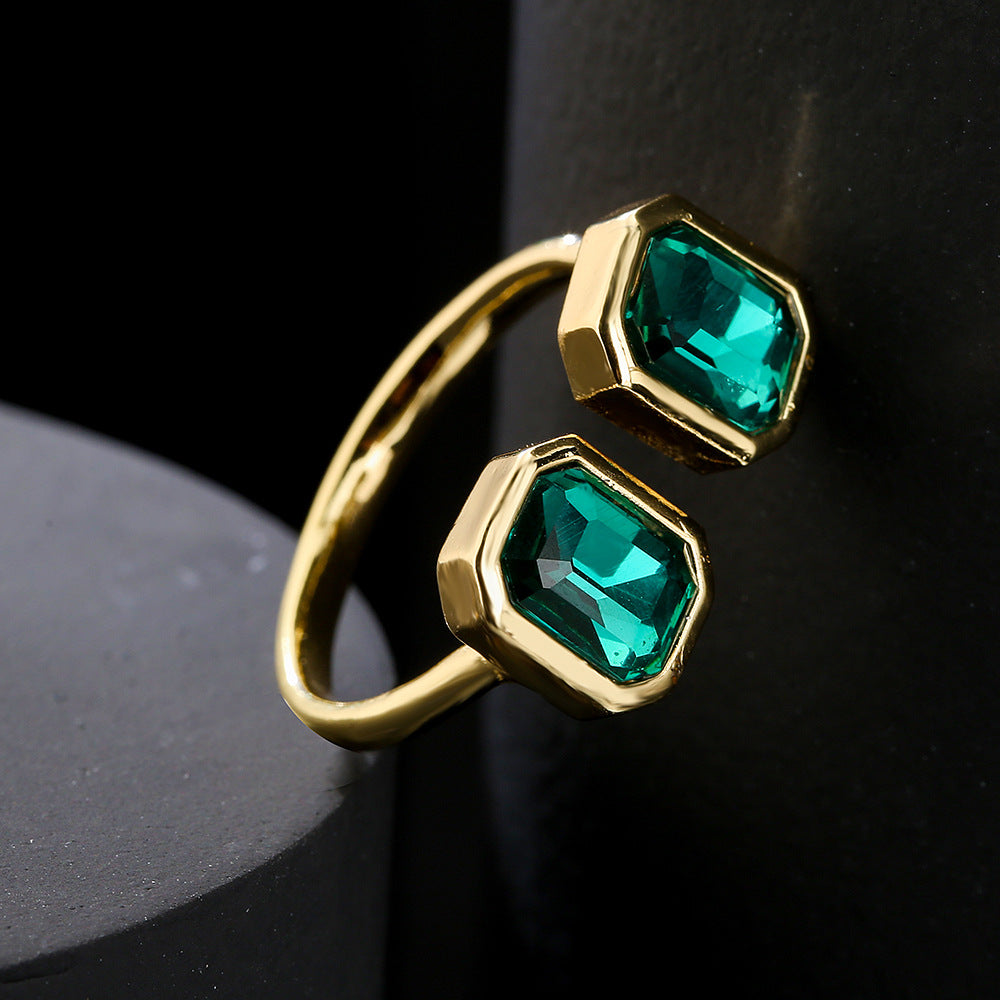 Minimalist Geometric Copper Ring with 18K Gold Plating and Micro-Paved Zirconia for Women