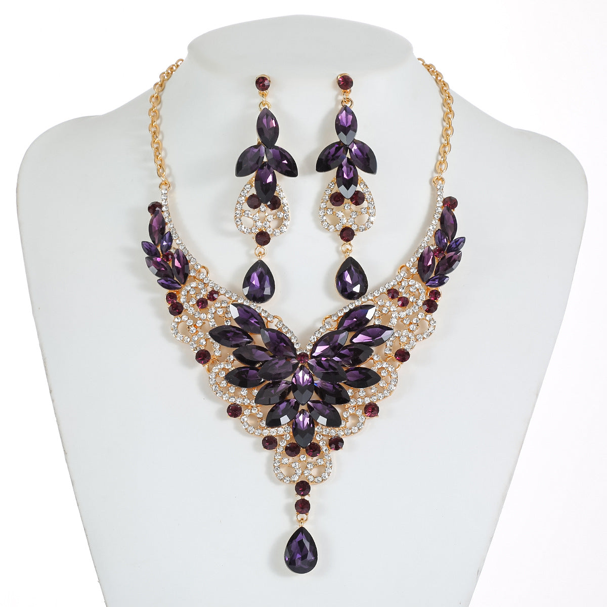 French Vintage Style Butterfly-Shaped Alloy Necklace Set with Rhinestone Accents, Electroplated O-Chain, Floral Botanical Design Featuring Wheat, Petal, Leaf and Lotus Pod Motifs for Women