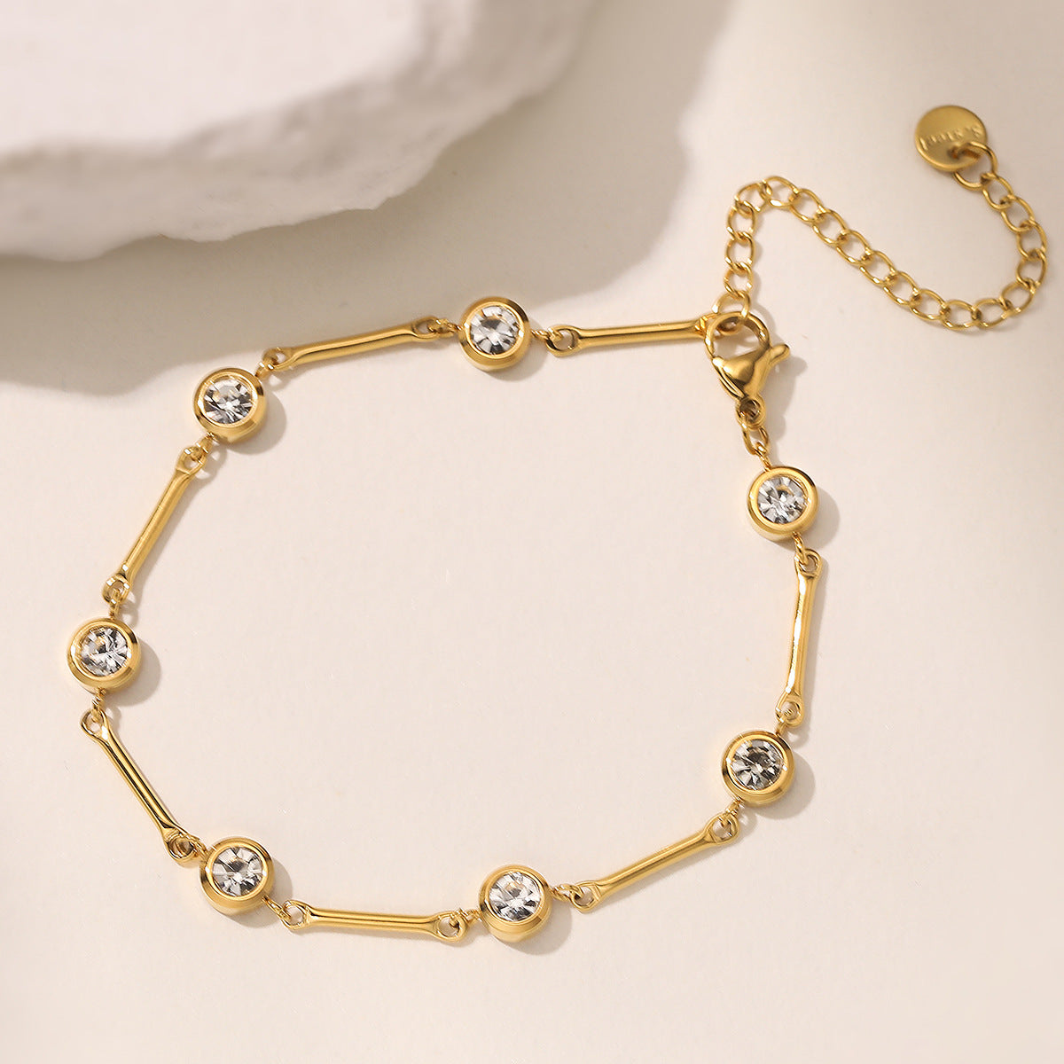 Minimalist Luxury 18K Gold Plated Geometric Stainless Steel Bracelet with Cubic Zirconia for Women
