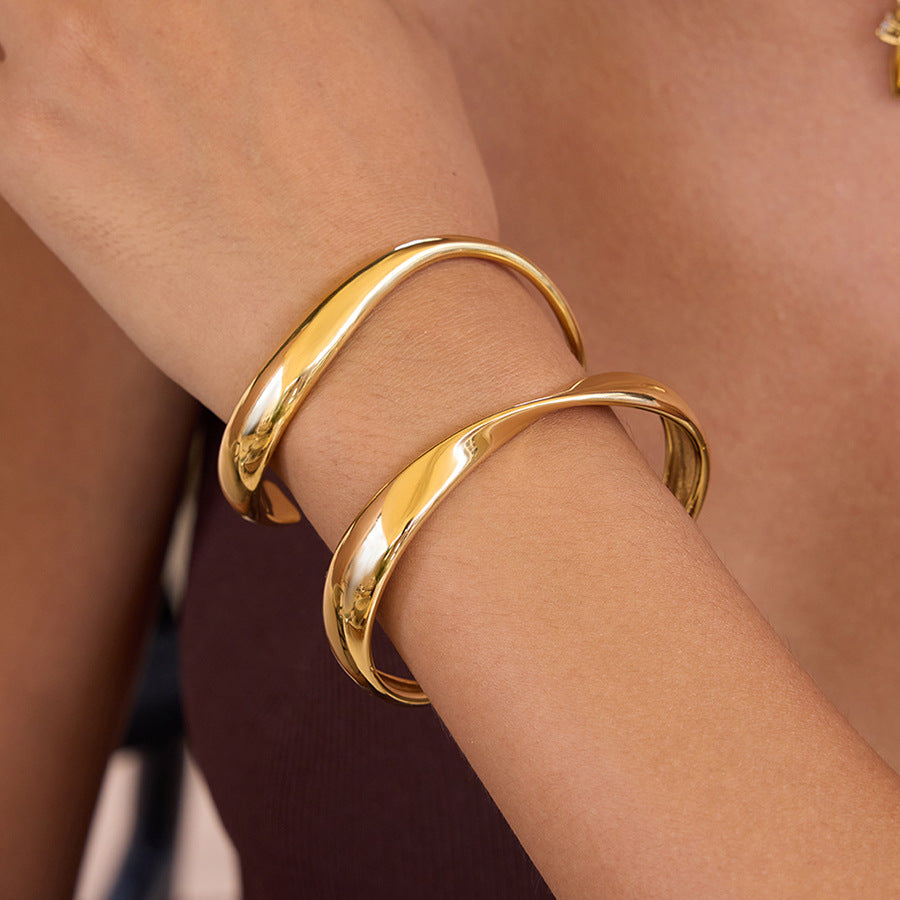 Anillo brazalete geométrico minimalista de lujo, chapado en oro de 18 quilates, de acero inoxidable, joyería de moda para mujer