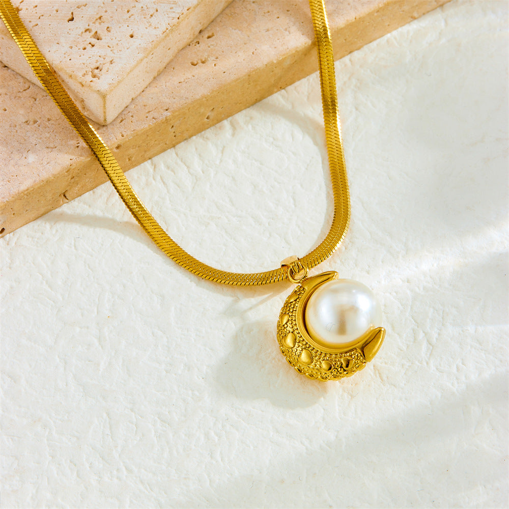 Vintage Elegant Gold Plated Moon Stainless Steel Pearl Pendant Blade Chain Necklace for Women