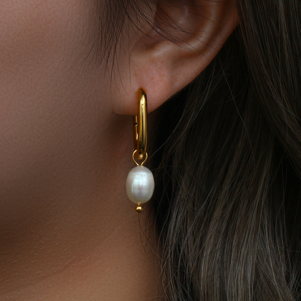 Fashion OL Geometric U-Shaped Stainless Steel 18K Gold Plated Hoop Earrings with Pearl Pendant for Women