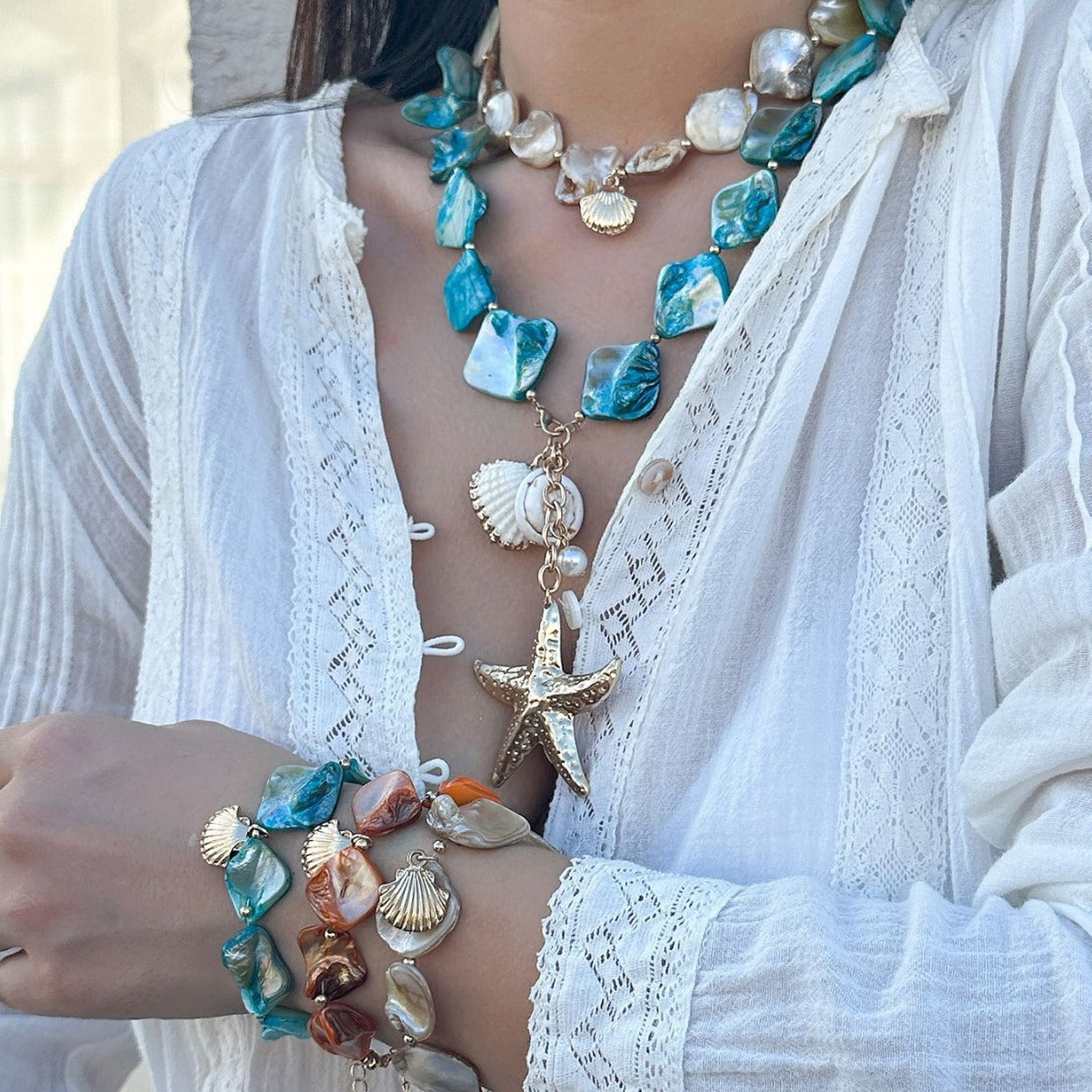 Collana pendente a stella con conchiglia minimalista in lega di zinco con finitura placcata da donna