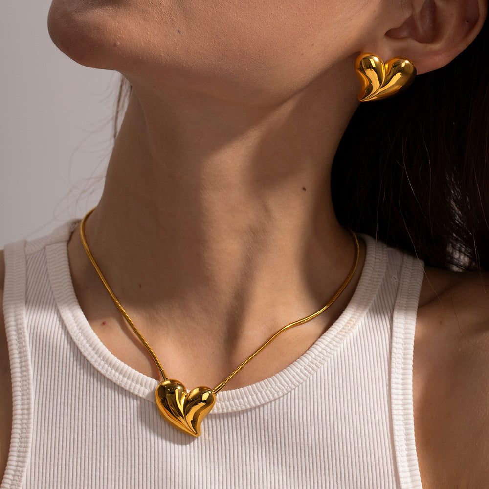 Orecchini Minimalisti da Donna a Cuore in Acciaio Inossidabile Placcati Oro 18K