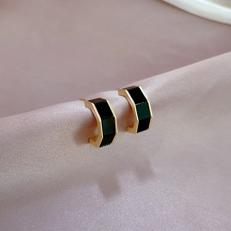 Pendientes colgantes geométricos elegantes para mujer con incrustaciones de diamantes de imitación y base de cobre chapado en oro