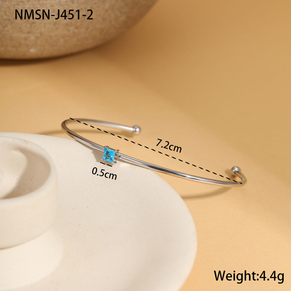 Bracciale alla moda geometrico in acciaio al titanio con intarsio di zirconi colorati da donna, gioiello anallergico placcato a mano