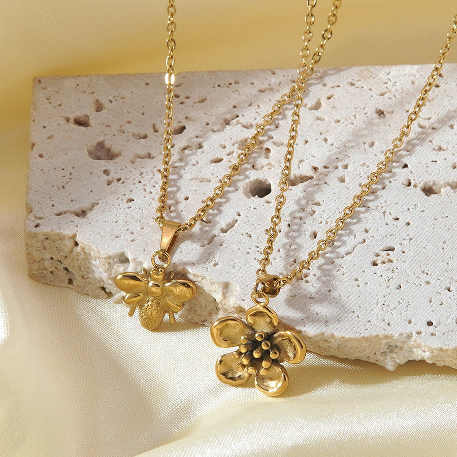 Vintage Luxury 18K Gold Plated Floral Bee Stainless Steel Necklace for Women