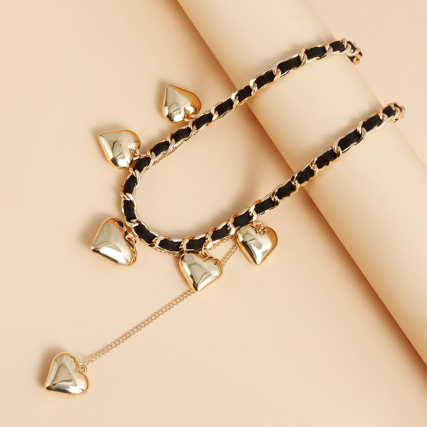 Y2K Style Heart-Shaped Electroplated Metal Choker Necklace with Velvet Cord and Tassel Accent for Women