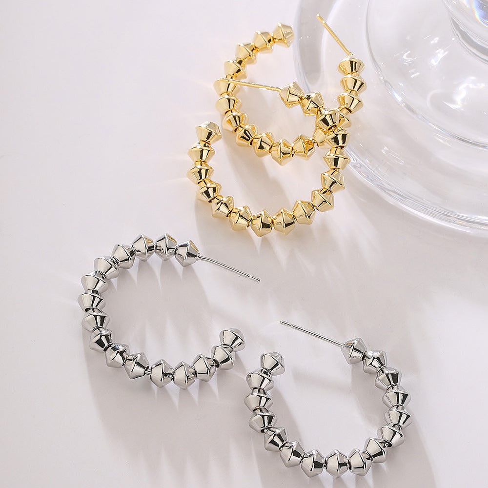 Orecchini da donna minimalisti geometrici a C in rame placcati oro