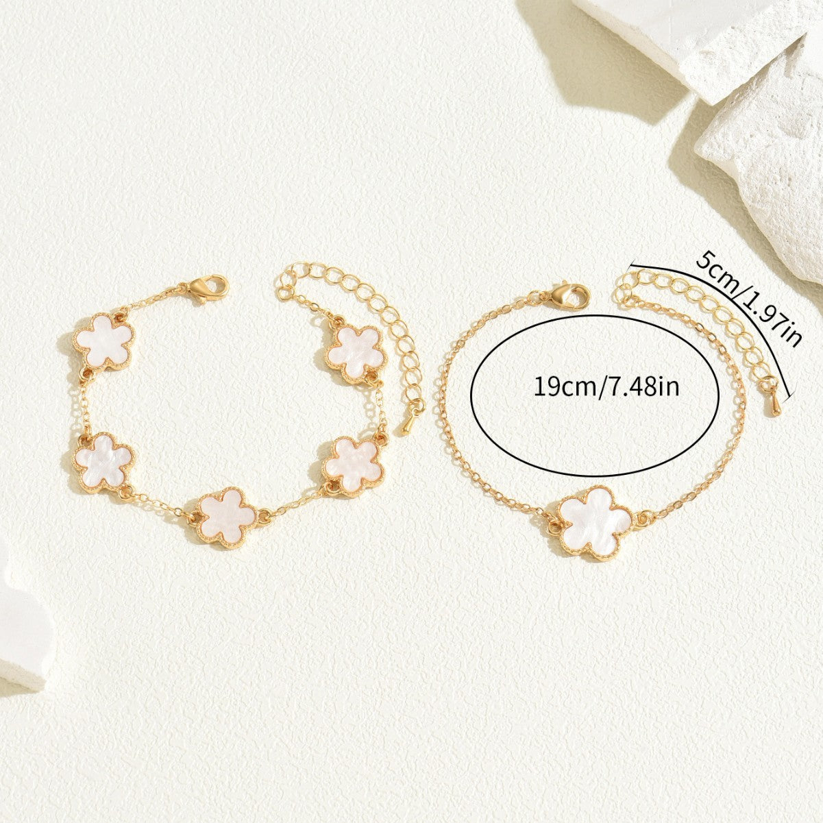 Bracciale da donna in lega di zinco con strass intarsiati e prugna floreale alla moda