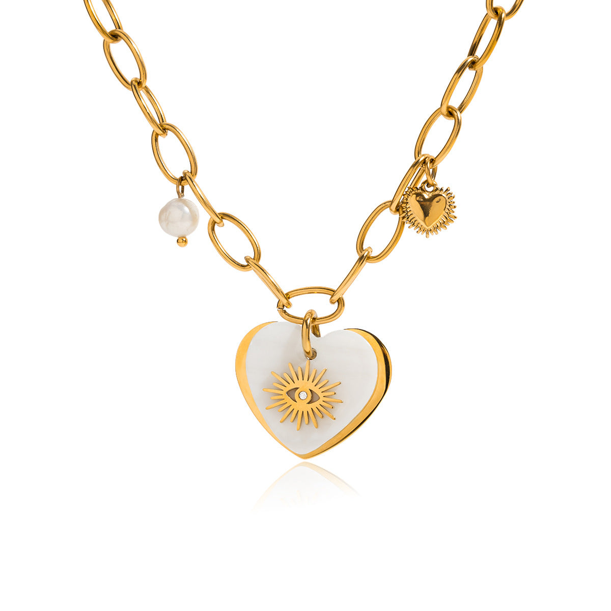 Collar con colgante minimalista en forma de corazón de acero inoxidable con acabado chapado para mujer, cadena ligera a la altura de la clavícula