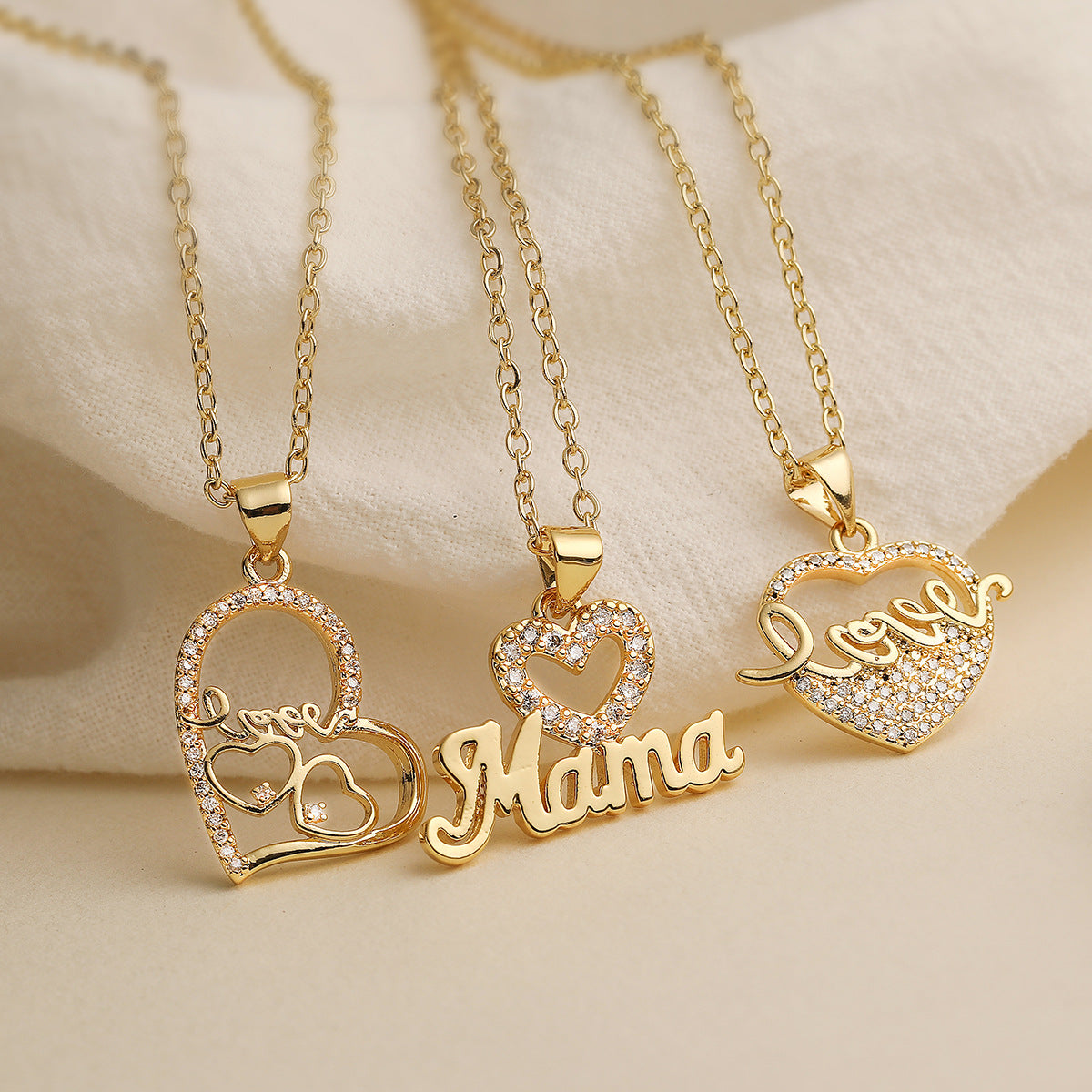 Collana Pendente a Cuore Minimalista in Rame Placcato Oro 18K con Accenti di Zirconi per Donna
