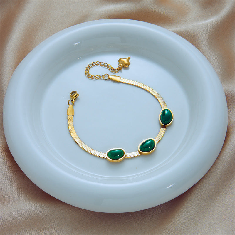 Vintage Minimalist Emerald Green Titanium Steel Plated Blade Link Bracelet for Women