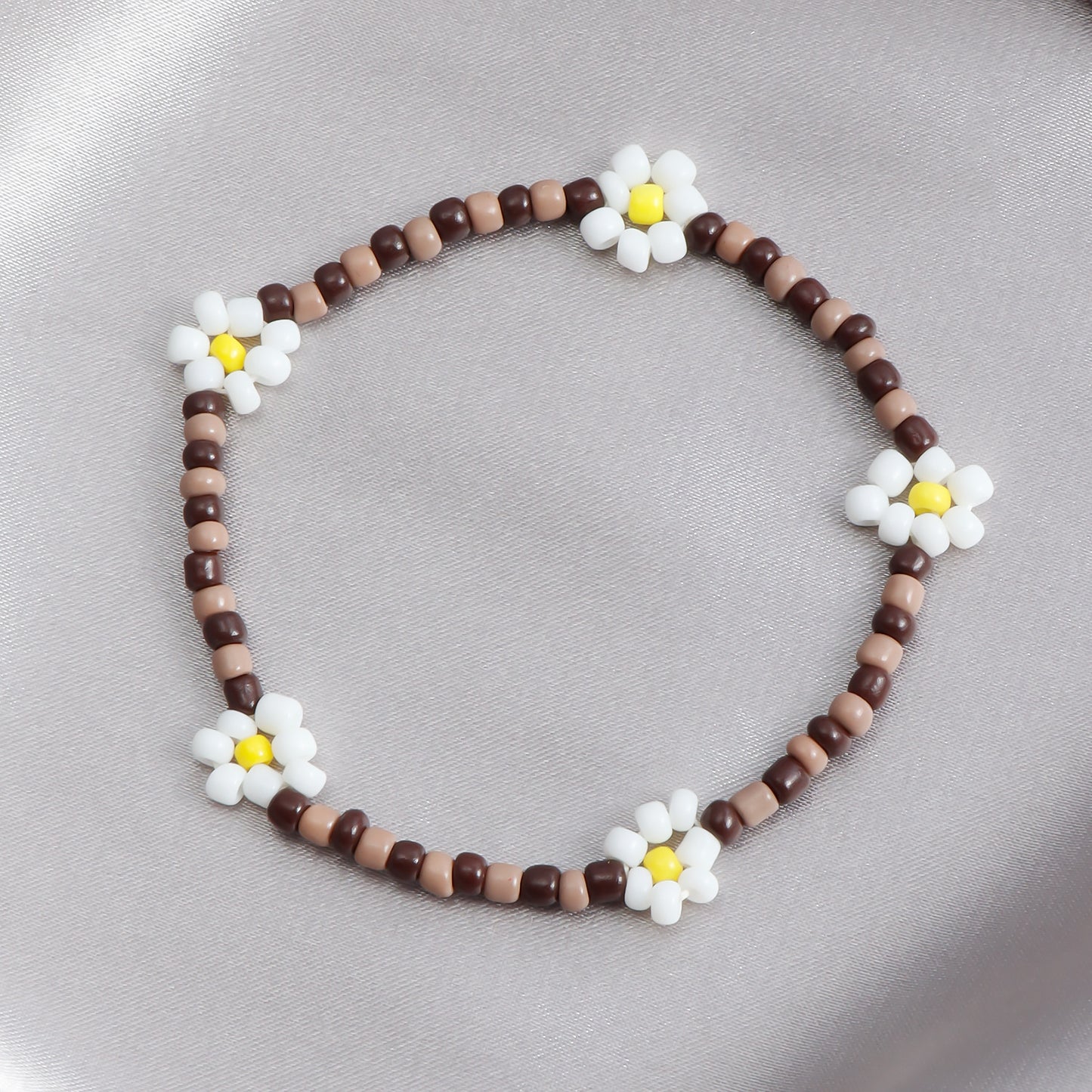 Charm Bracelet with Daisy Design in Colorful Seed Beads Handmade Geometric Flower Bracelet with Plated Finish