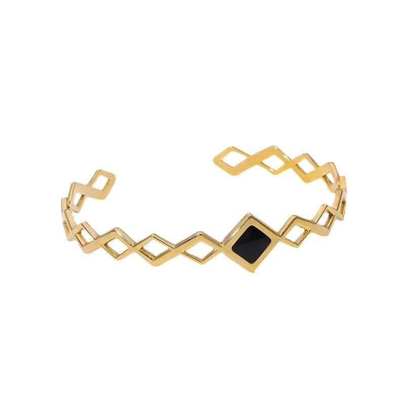 Bracciale da donna minimalista geometrico in acciaio al titanio con finitura placcata elegante e resistente allo sbiadimento in acciaio inossidabile